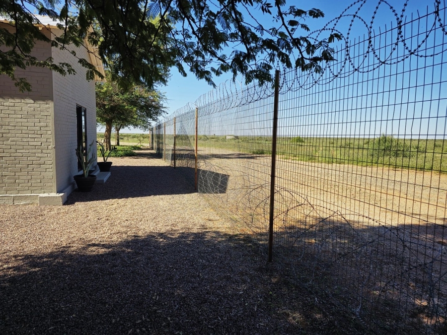 Commercial Property for Sale in Upington Rural Northern Cape